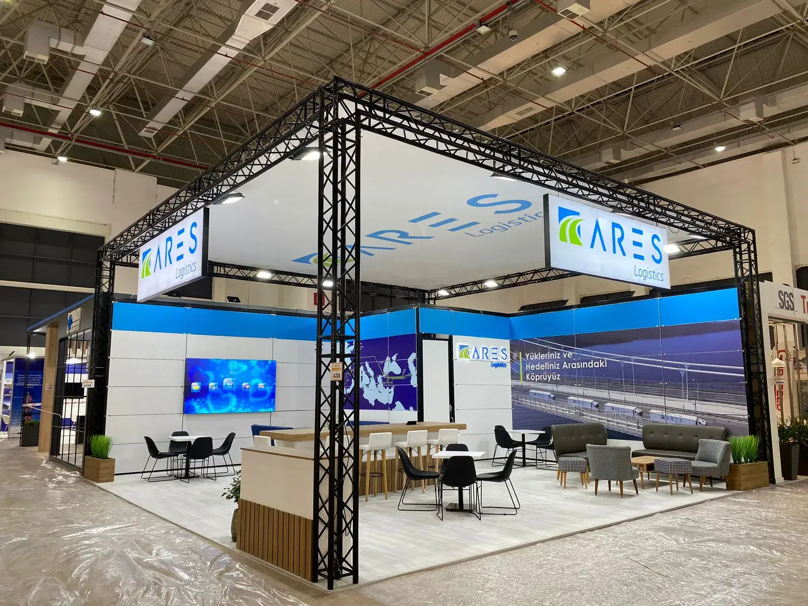 ARES Logistics için kurulan maxima sistem fuar standı