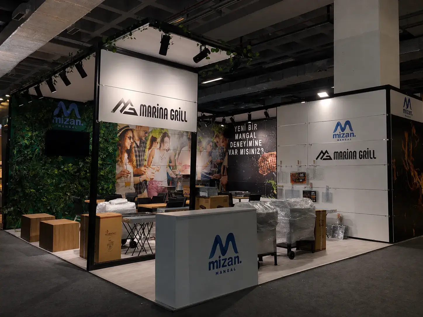 Marina Grill için kurulan maxima sistem fuar standı