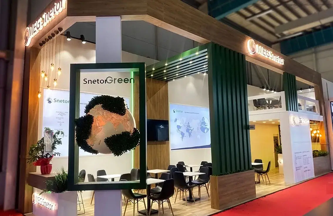 MEGSnetor için kurulan ahşap sistem fuar standı