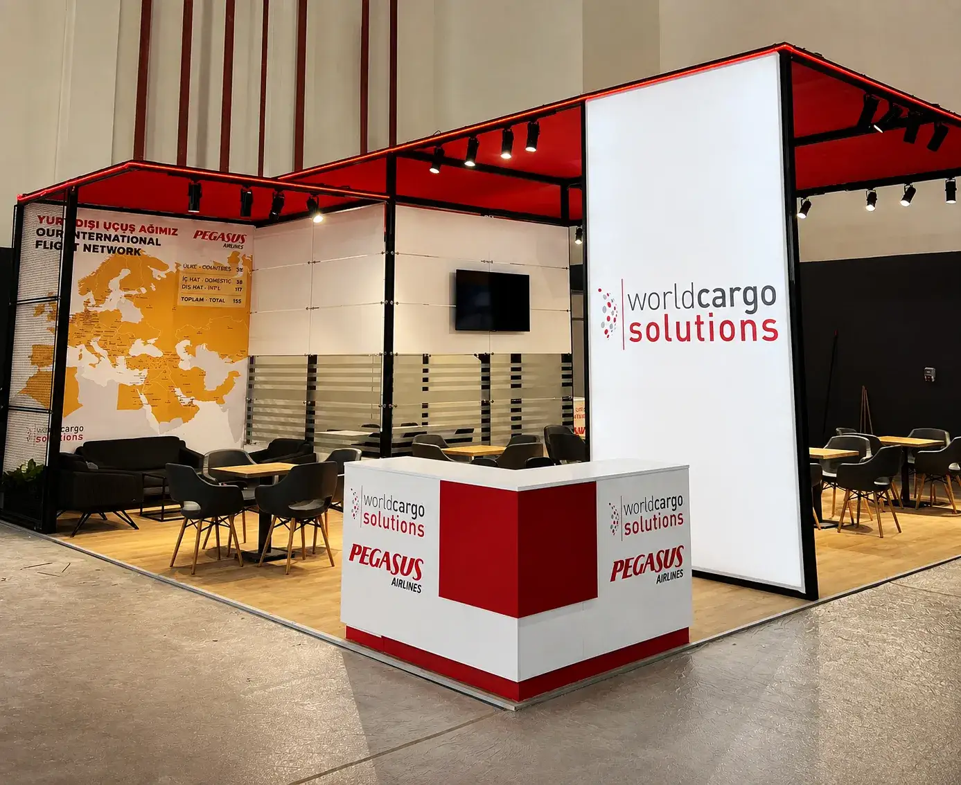 Pegasus World Cargo Solutions için kurulan MaxiLight sistem fuar standı