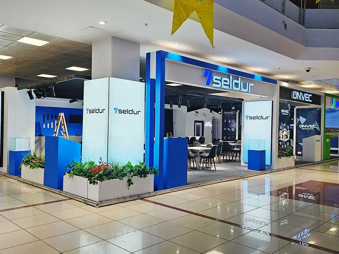 Seldur için kurulan ahşap sistem fuar standı