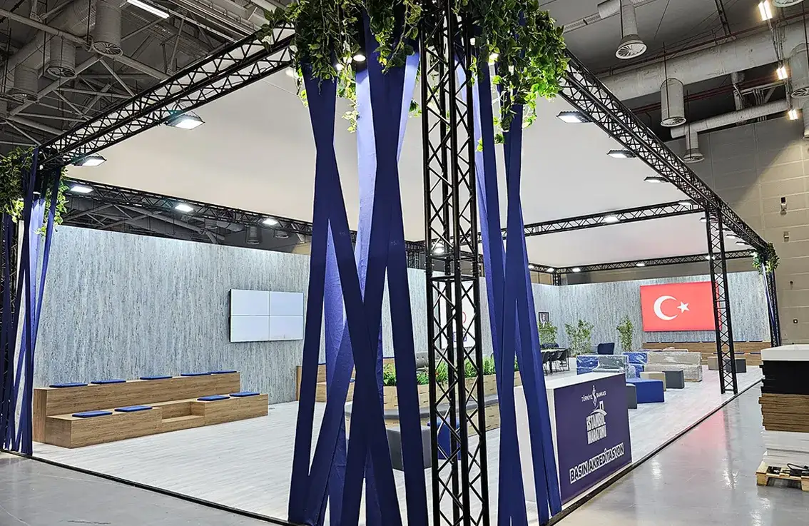 Spor İstanbul için kurulan truss sistem fuar standı