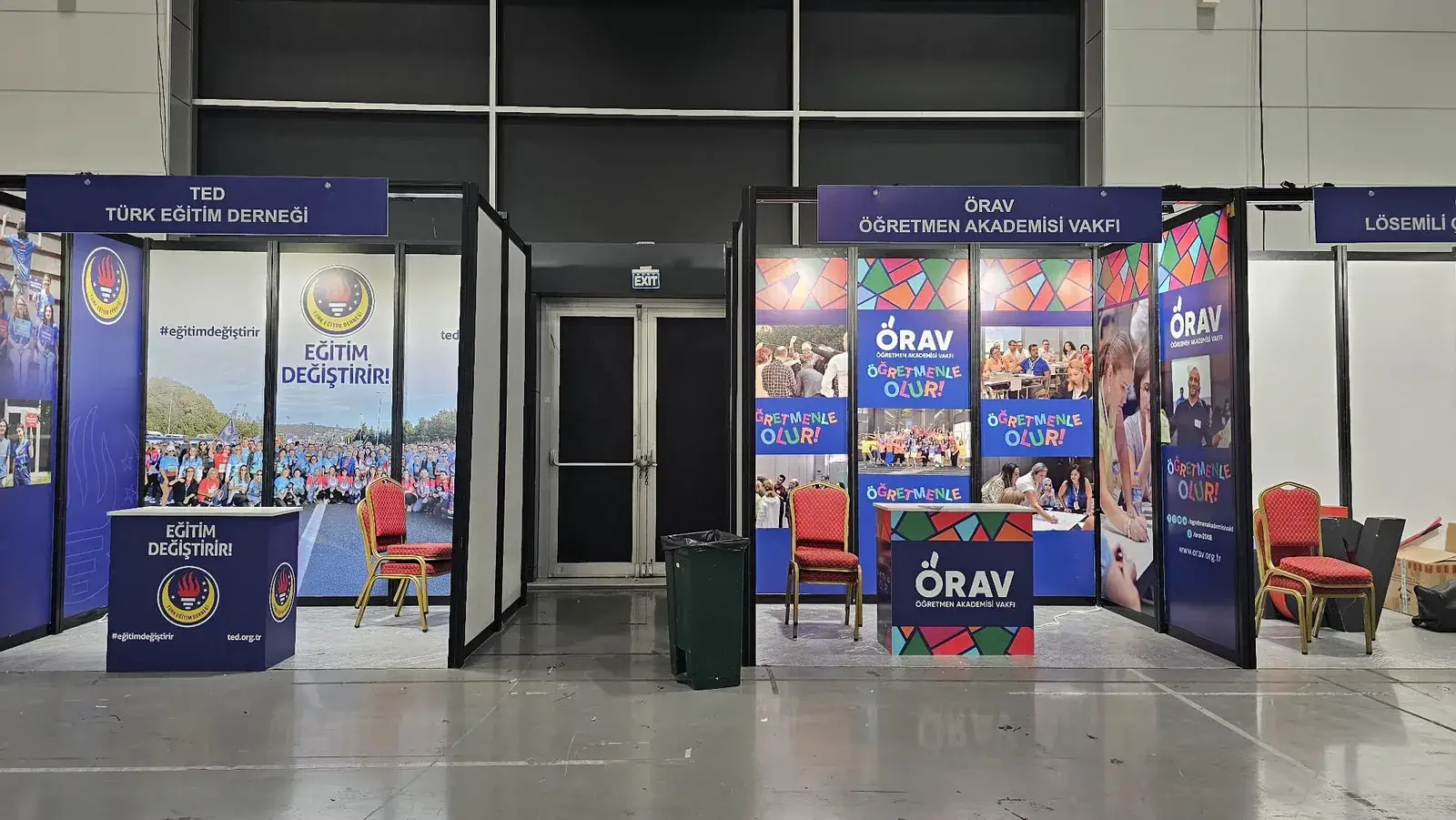TED Türk Eğitim Derneği için kurulan paket sistem fuar standı